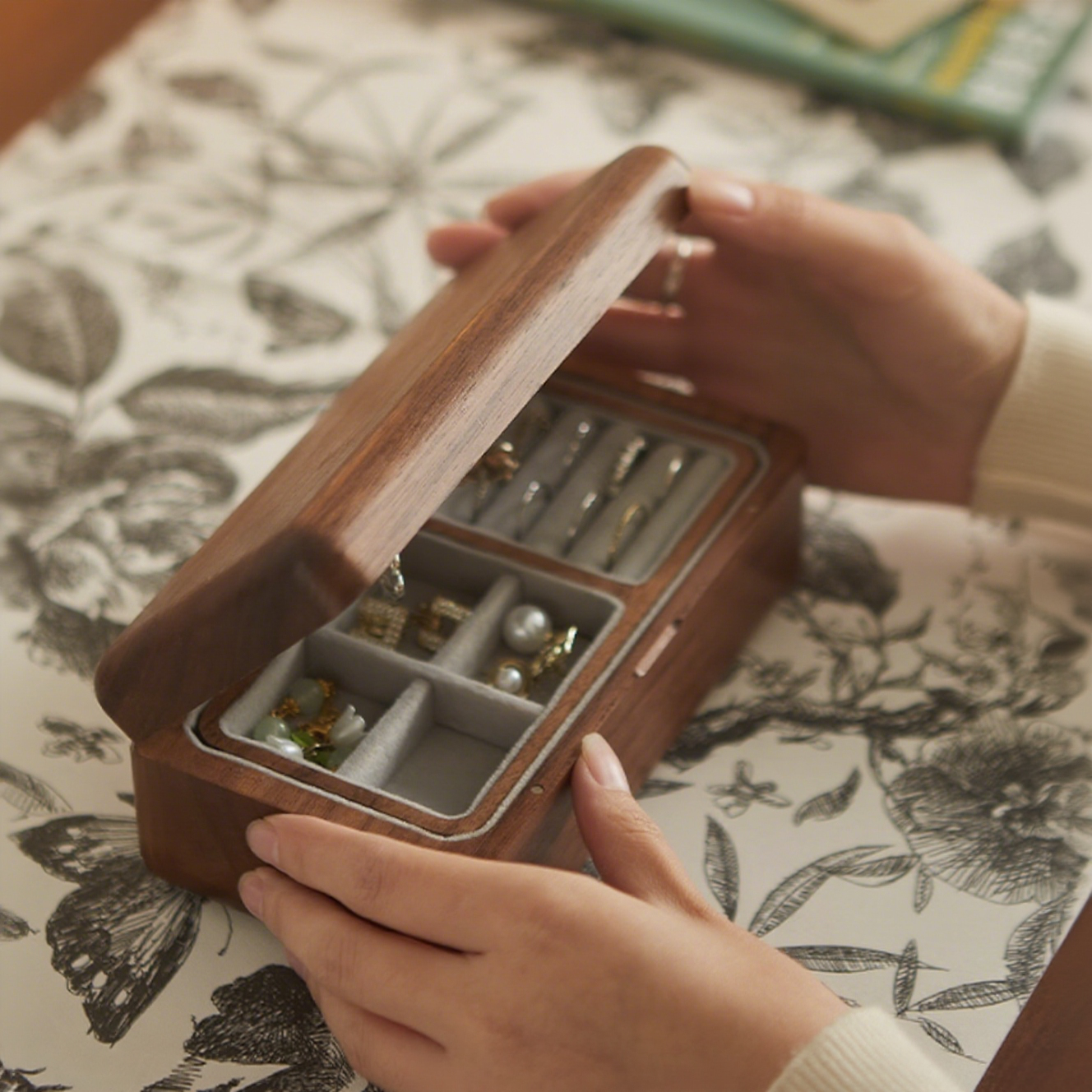 Black Walnut Velvet Jewelry Box