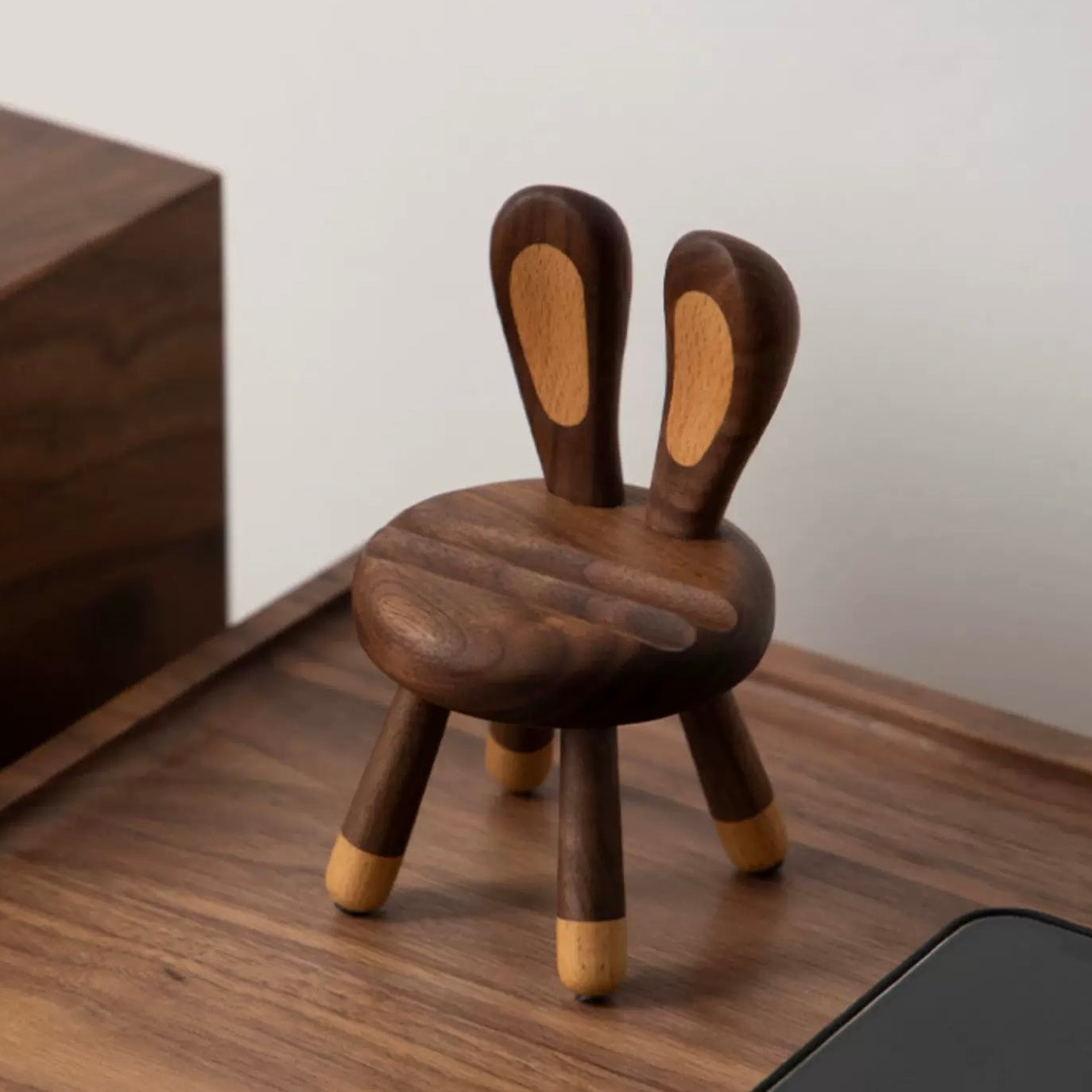 Cute Bunny Wooden Phone Stand (Walnut)