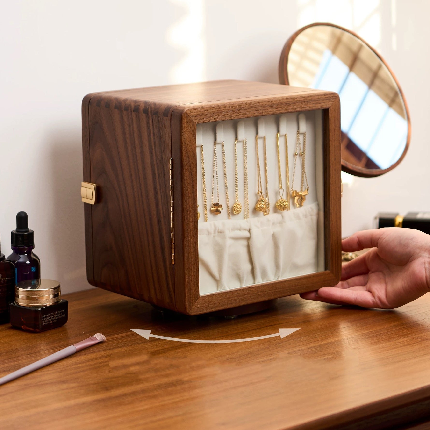 Glintia dual-sided jewelry box with rotating design