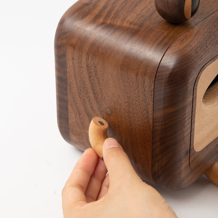 GuaGua Walnut Crafted Tissue Box