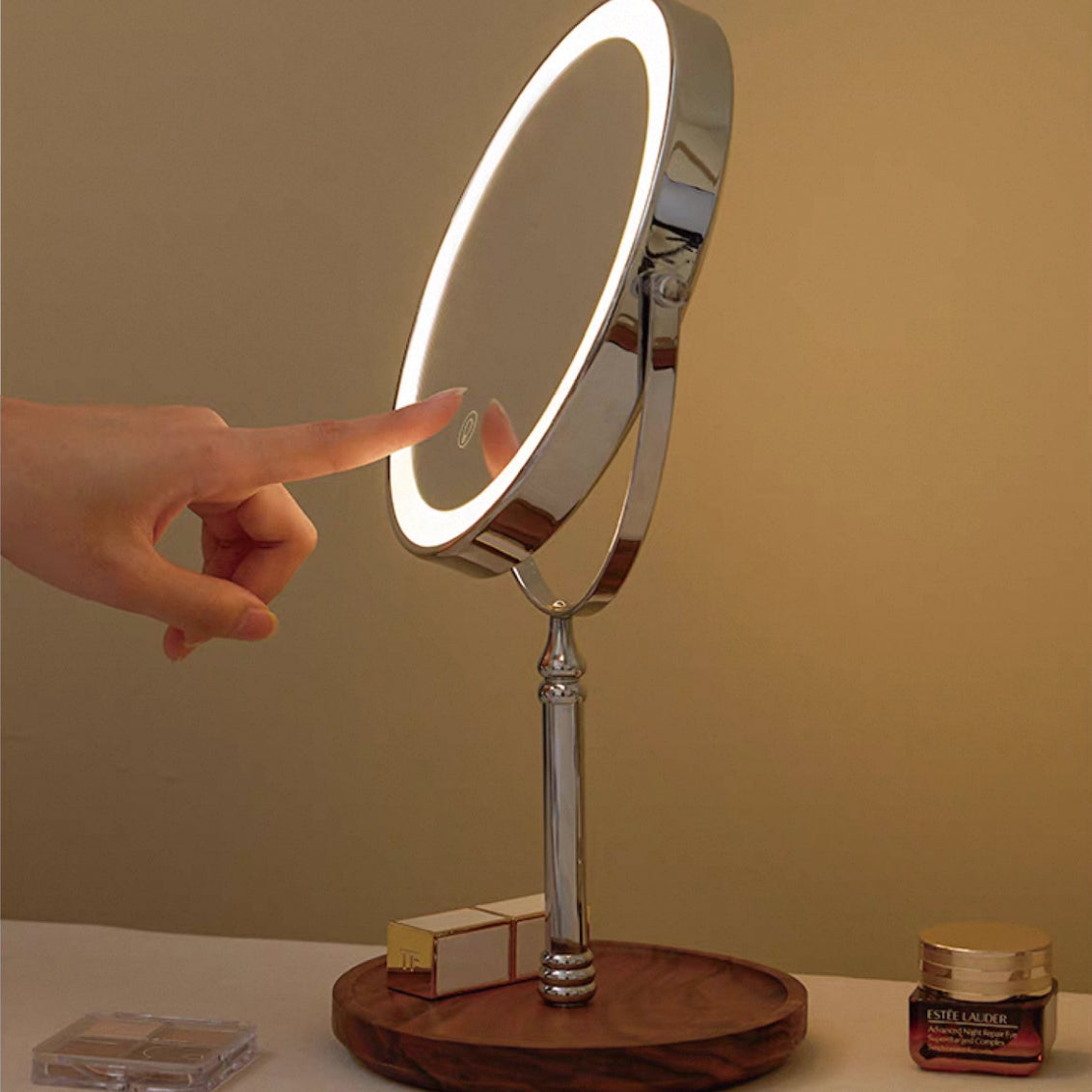 Victoria Massief Houten LED Tafelspiegel
