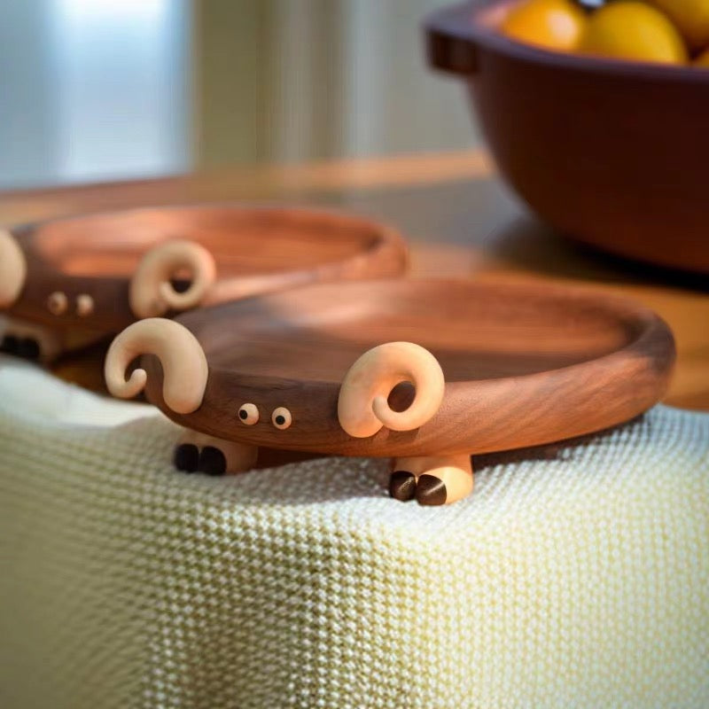 Lamb-shaped Walnut Storage Tray