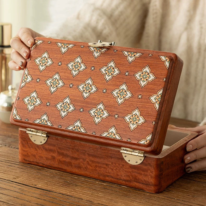 Maison handcrafted jewelry box with retro charm