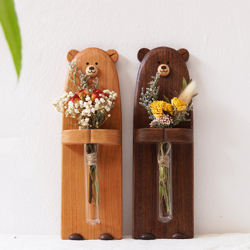 Nino Bear solid wood magnetic flower vase