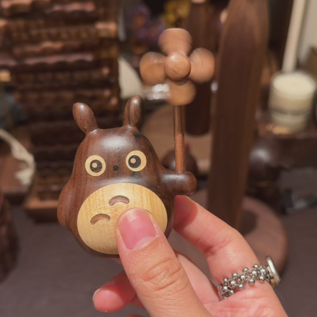 Toro Walnut Vehicle Air Fresheners With Windmill