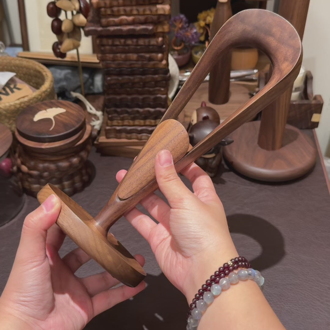 Arlo Walnut Headphone Stand