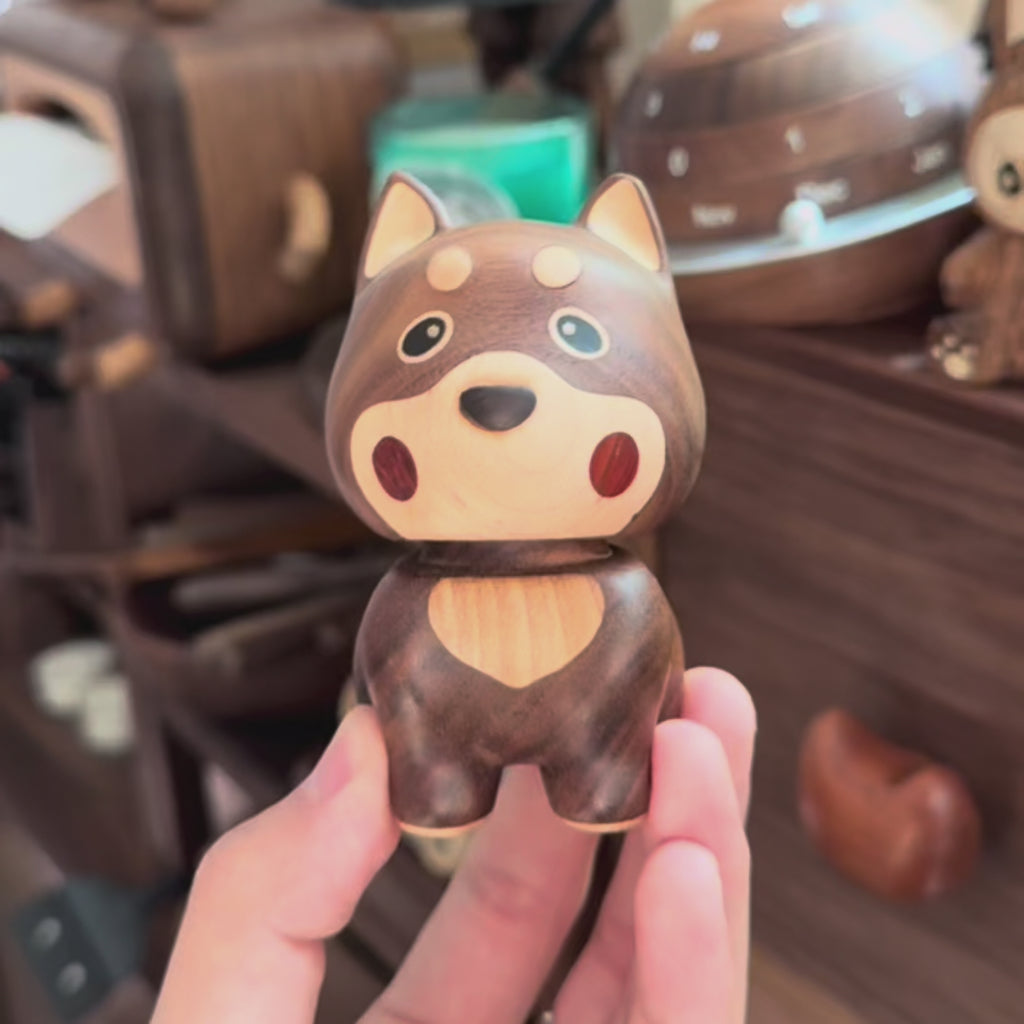 Wobbling Corgi Car Ornament
Corgi Wobble Car Ornament