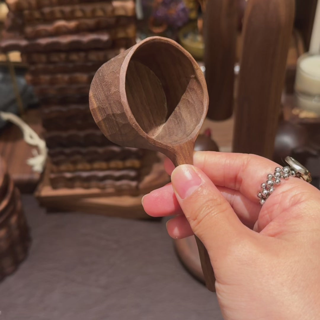 Bruno Walnut Coffee Scoop
