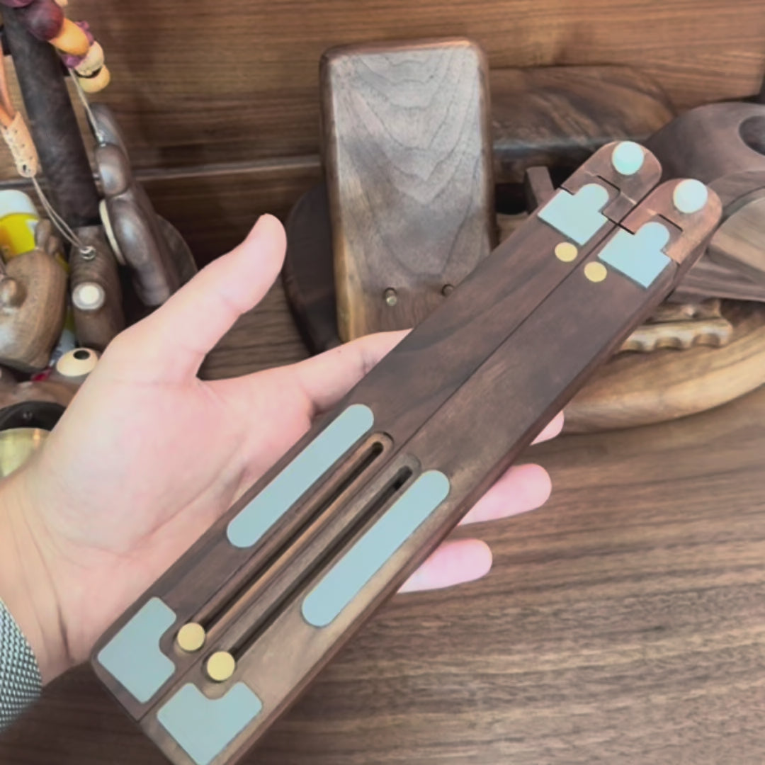 NoteFlex Walnut ergonomic laptop holder