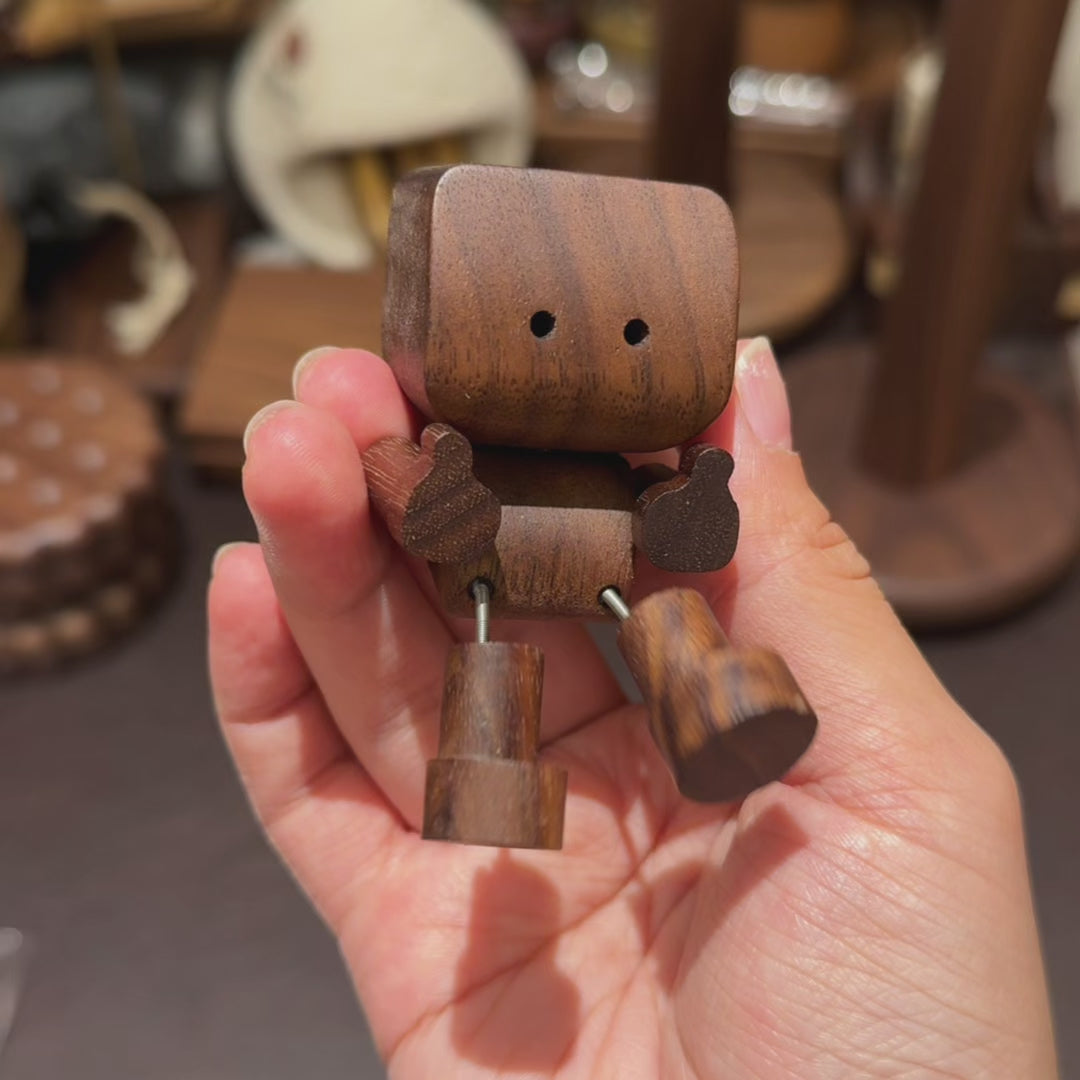 Norman Wobbling Wooden Car Diffuser