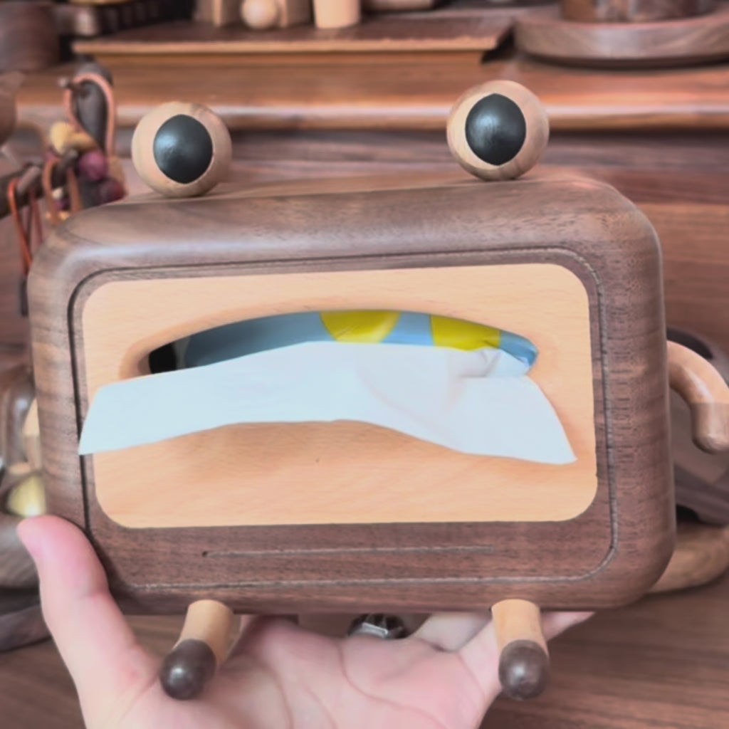 GuaGua frog Walnut Tissue Box